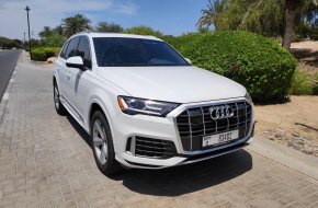 Audi Q7 2022 S-Line