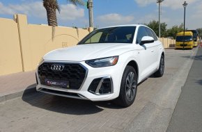 Audi Q5 2022 S-Line Quattro